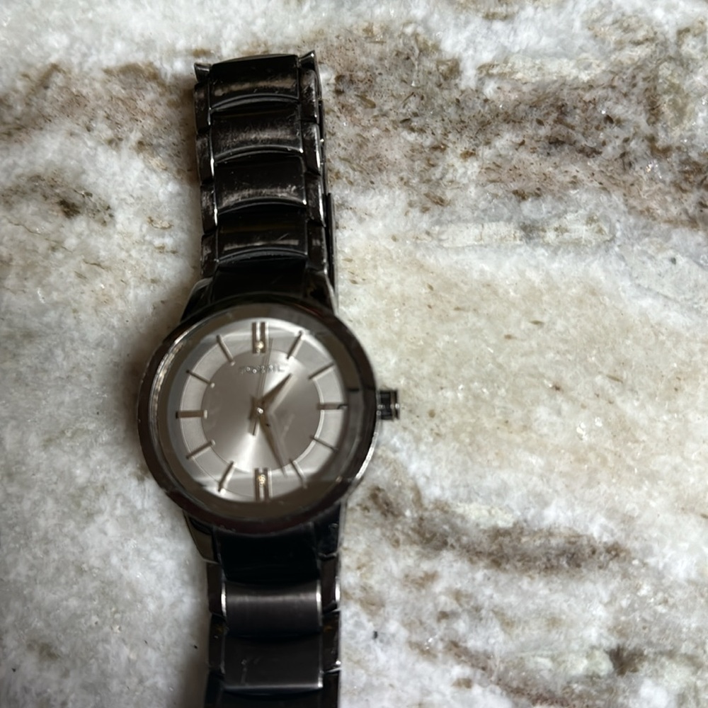 FOSSIL WATCH - Picture 4 of 4